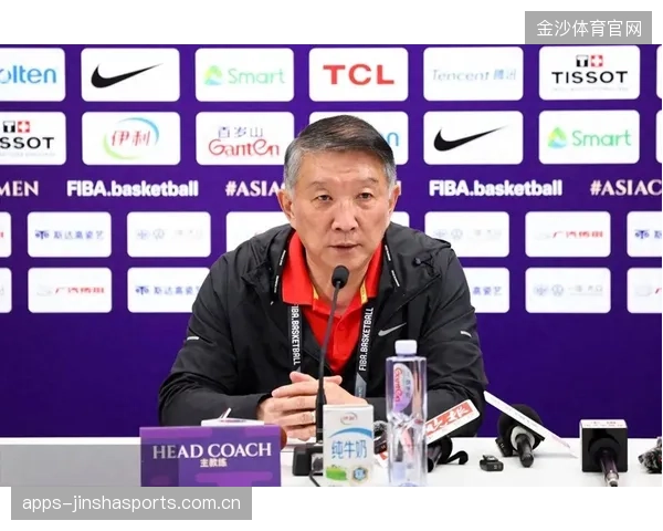 宫鲁鸣打造新女篮：重塑辉煌的历史使命