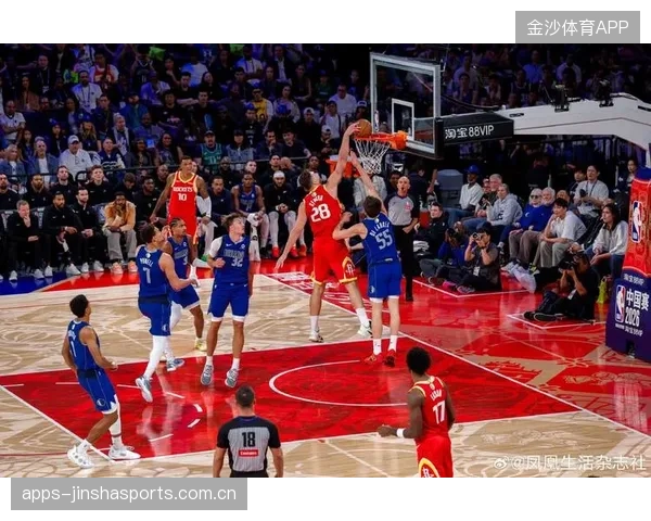 NBA火箭季前赛：独行侠“11记”三分大战，2人不及格——为什么这场比赛让球迷心碎又激动？